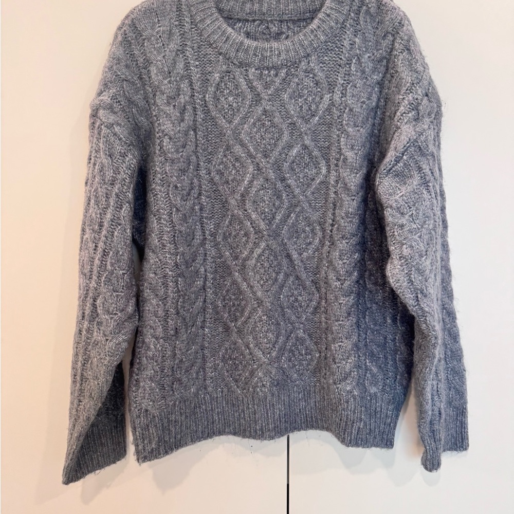 Daily Drills Gray Crew Neck Sweater with Cable Knit Design